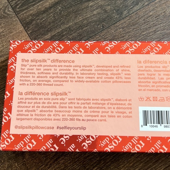 Rose All Day Slipslik Mask - Picture 3 of 3